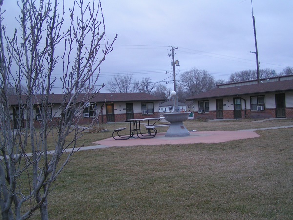 Outdoor Facility Courtyard with Picnic Tables and Fountain